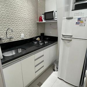 Copacabana confortavel moderno fundos quadra da praia